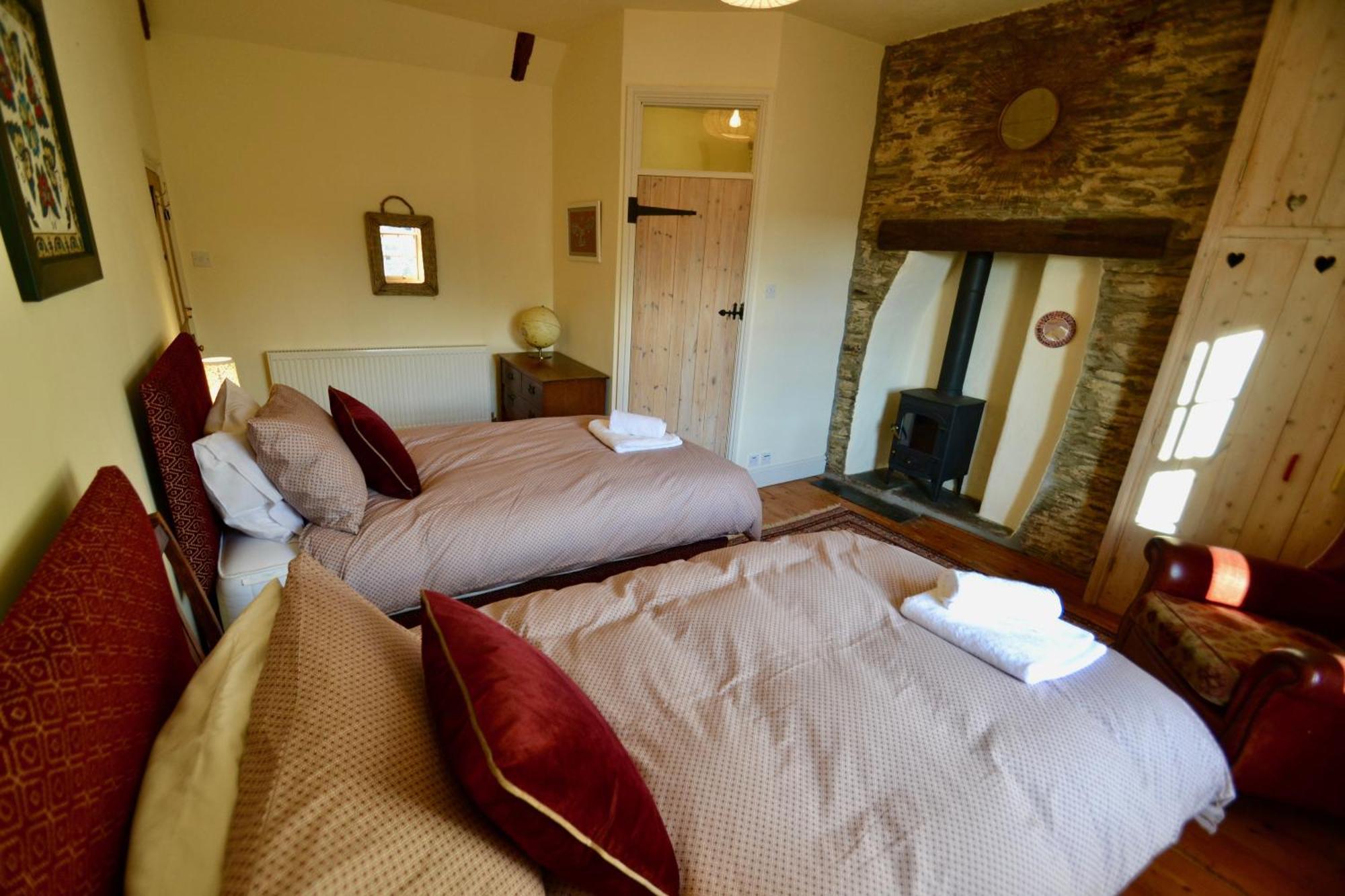 巴恩斯特珀尔Holwell Holistic Retreat住宿加早餐旅馆 外观 照片